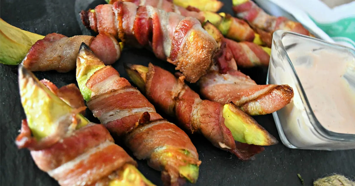 Bacon-Wrapped Avocado Boats