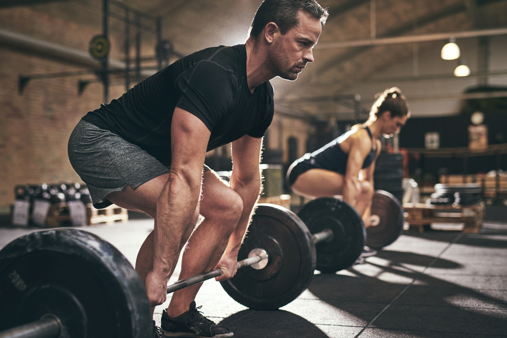 5 Beginner Weightlifting Habits That Prevent Injury and Speed Progress